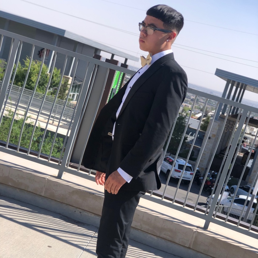 Meet your Posher, Austin